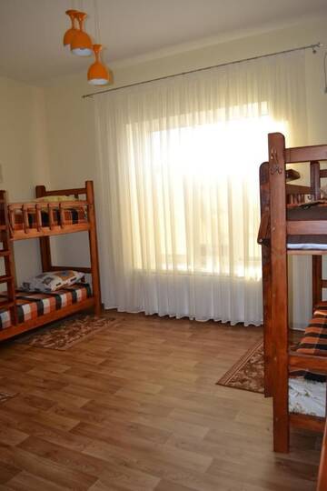 Фото номера Кровать в общем 6-местном номере Хостелы Hostel Korona г. Verbovatovka 6